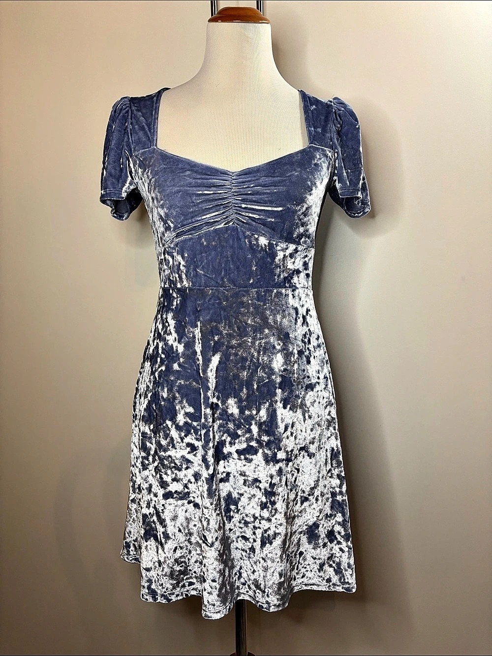 Urban Outfitters Abstract Mini Dress in Blue & White Size Medium